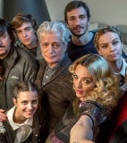 Fabrizio Bentivoglio and nomophobia in Sconnessi - Production – Italy